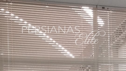 Persianas Horizontales